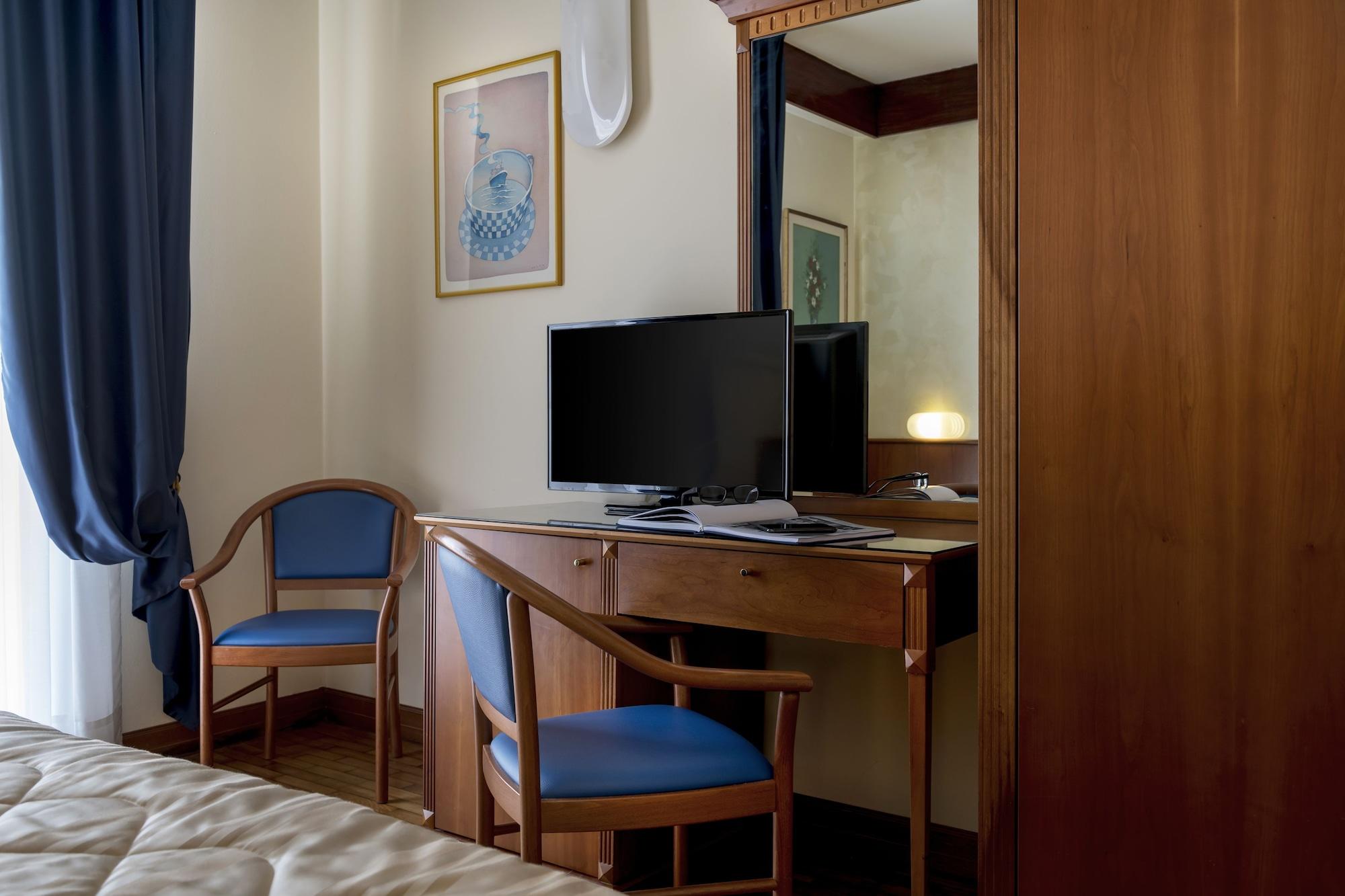 Hotel Bellevue Rimini Esterno foto