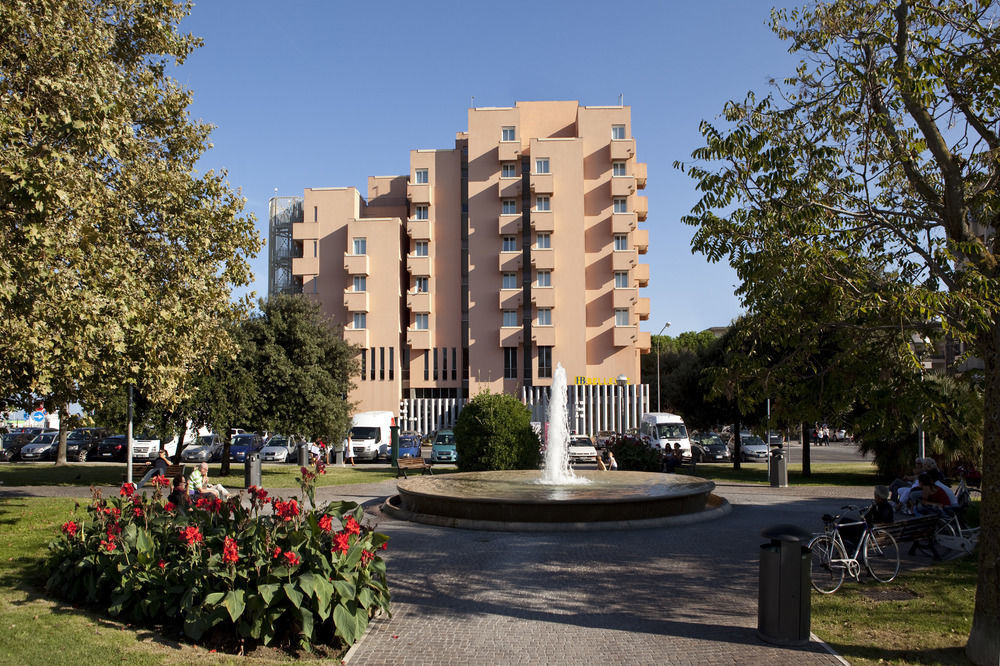 Hotel Bellevue Rimini Esterno foto